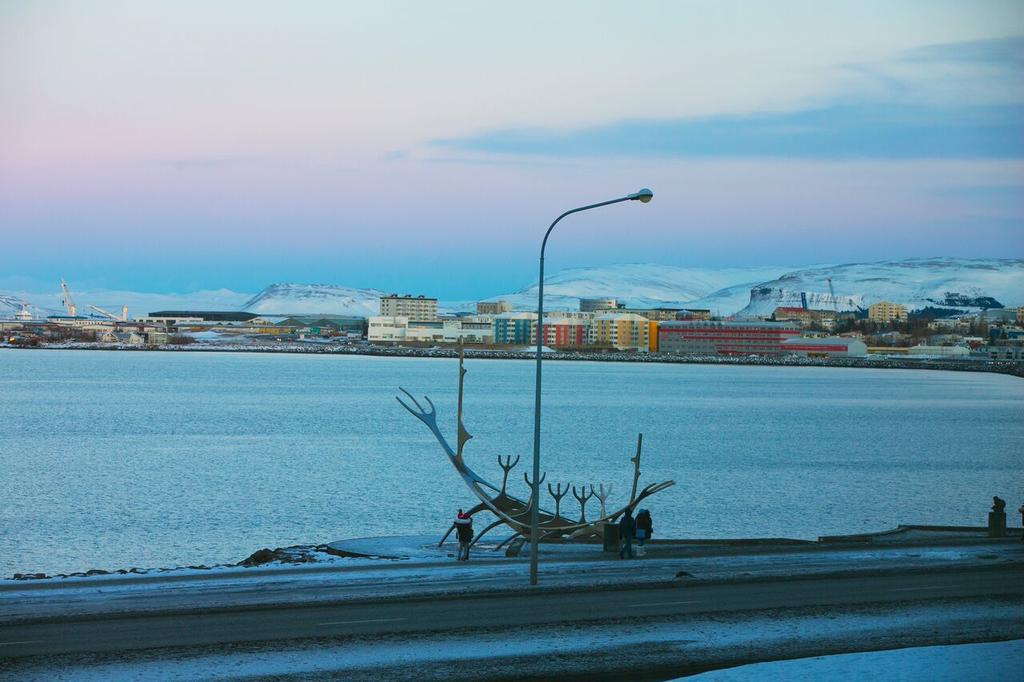 Penthouse Downtown With Free Parking Apartman Reykjavík Kültér fotó