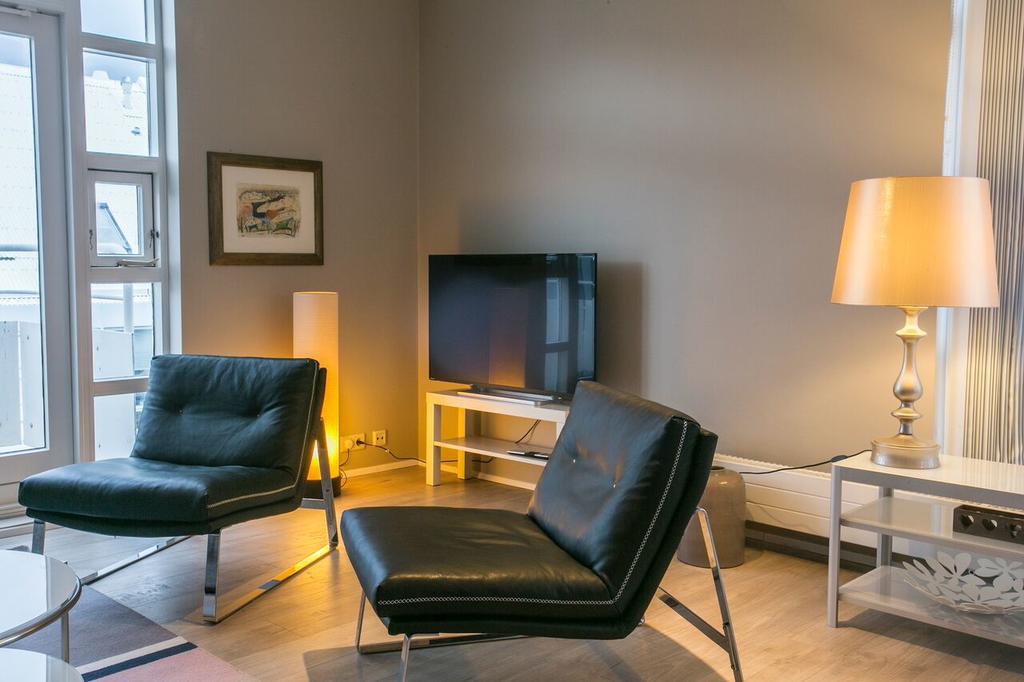 Penthouse Downtown With Free Parking Apartman Reykjavík Kültér fotó